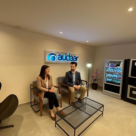 Audaar Tech Suites - Aeroporto De Congonhas Сао Паоло Екстериор снимка