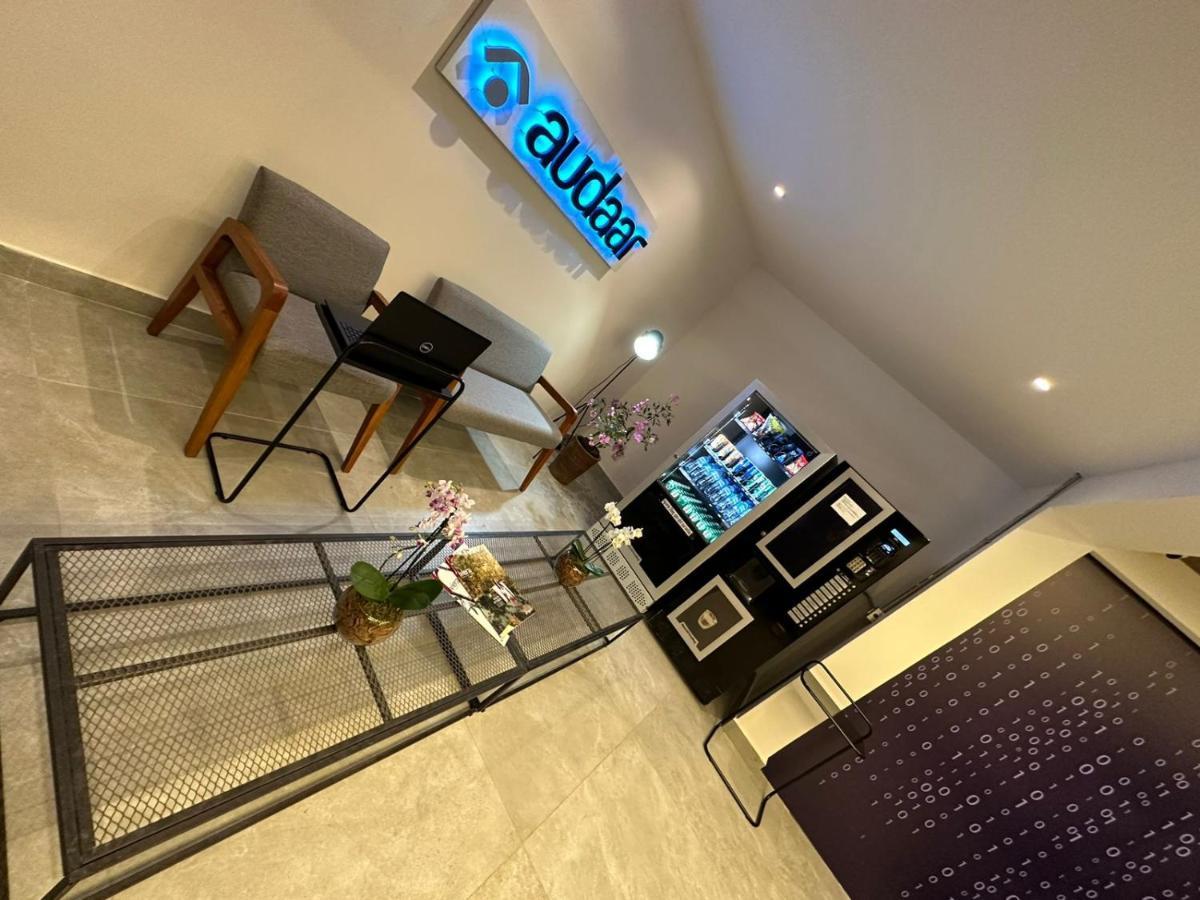 Audaar Tech Suites - Aeroporto De Congonhas Сао Паоло Екстериор снимка