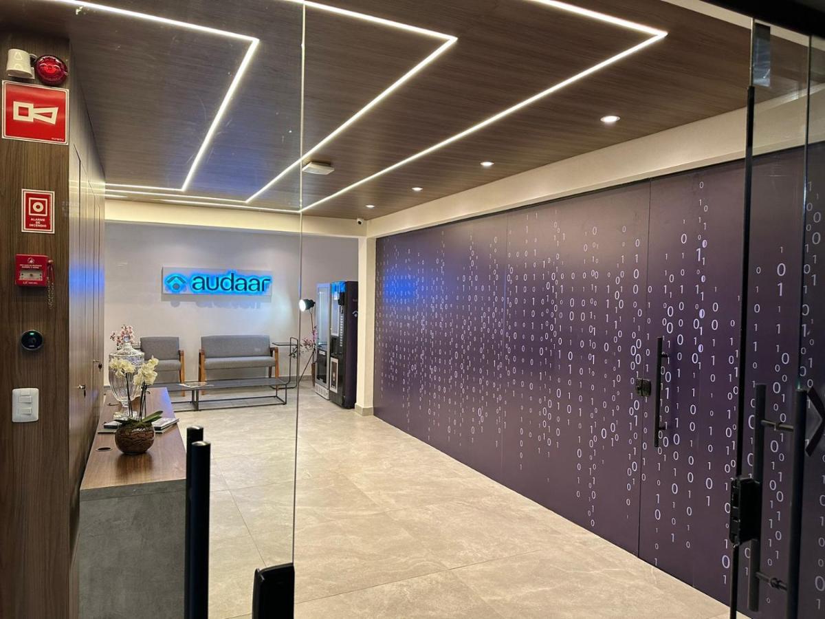 Audaar Tech Suites - Aeroporto De Congonhas Сао Паоло Екстериор снимка