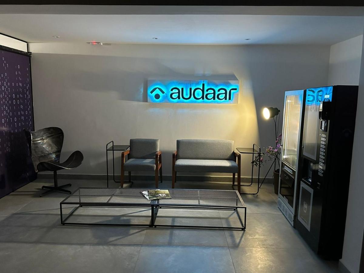 Audaar Tech Suites - Aeroporto De Congonhas Сао Паоло Екстериор снимка